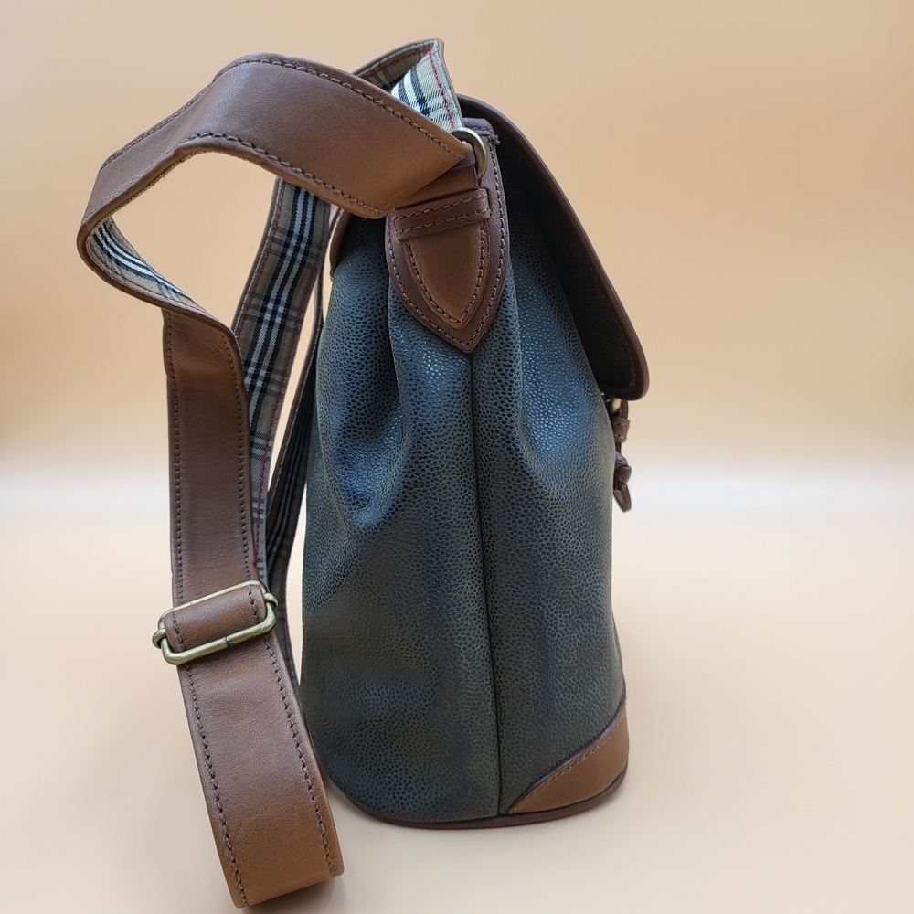 Burberrys leather vintage England check crossbody shoulder bag..authentic ! - Picture 4 of 16